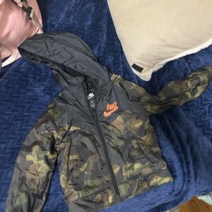 Nike Kids Camo Hooded Puffer Jacket - Olive Green with Orange Logo